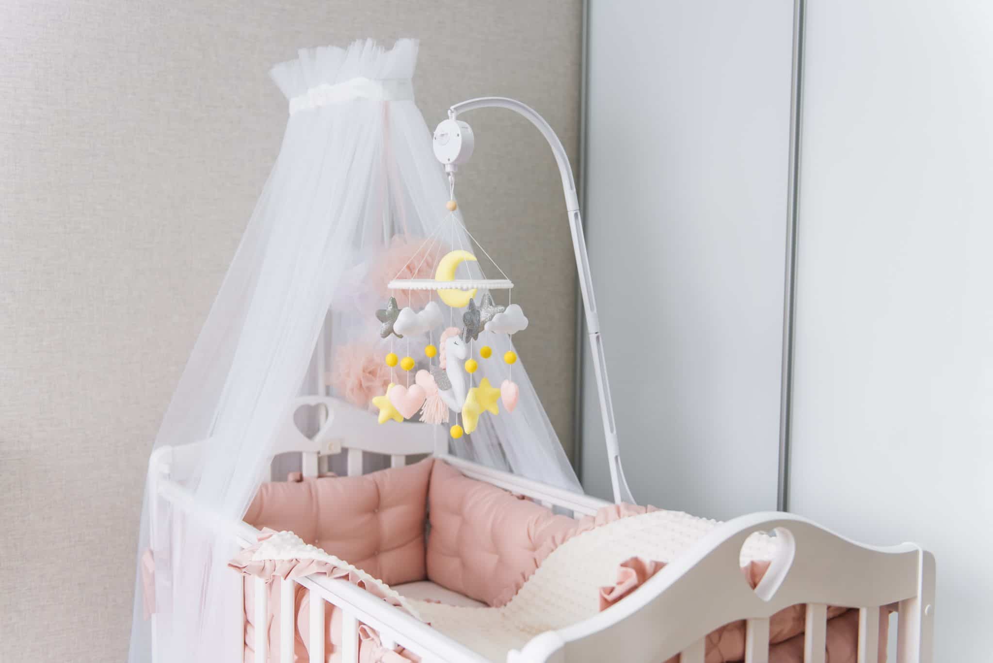 A Beginner's Guide to your Baby's Cot Everything You Need To Know Iggly Wiggly Woo